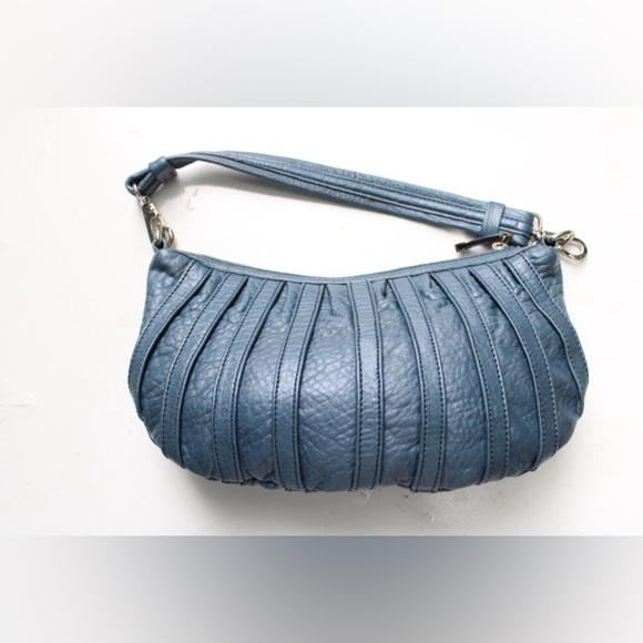 Calvin Klein shoulder bag - Picture 12 of 13